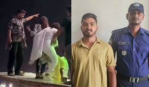 লঞ্চে প্রকাশ্যে নারীদের মারধর, যুবক আটক