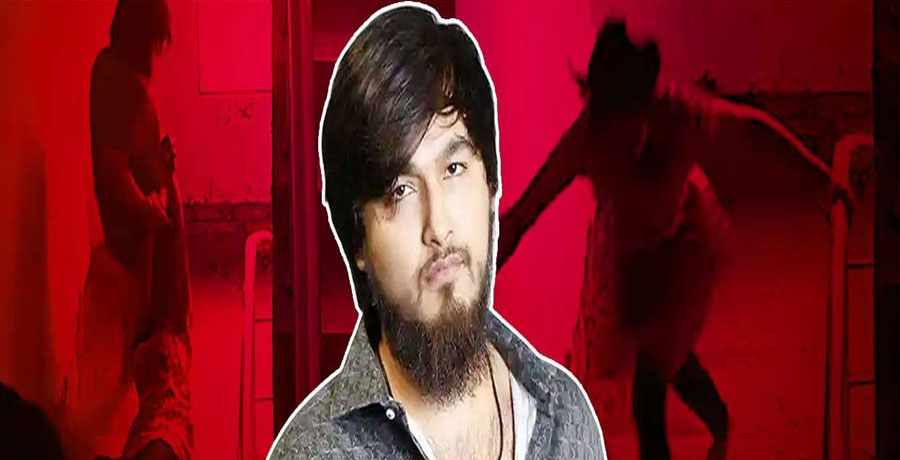 গায়ক নোবেলের হিংস্র রুপ,নারীকে টেনে হিঁচড়ে মারধর!(ভিডিও)