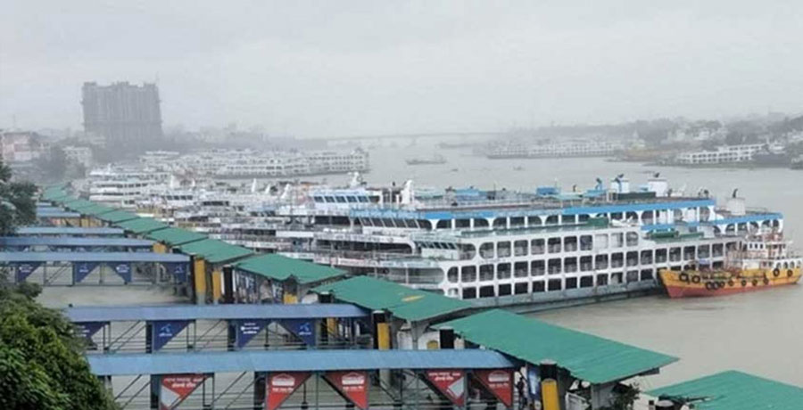 সব ধরনের নৌযান চলাচলে নিষেধাজ্ঞা