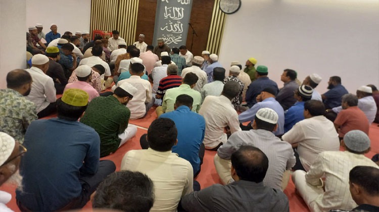 উত্তরায় মাইলস্টোন স্কুলের হতাহতদের স্মরণে ডিএনসিসিতে শ্রমিক দলের বিশেষ দোয়ার অনুষ্ঠান