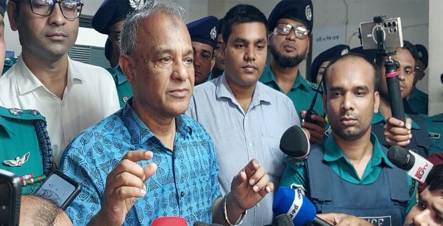 আওয়ামী লীগ অপকর্ম করতে চাইলে কোনোভাবেই ছাড় পাবে না: স্বরাষ্ট্র উপদেষ্টা