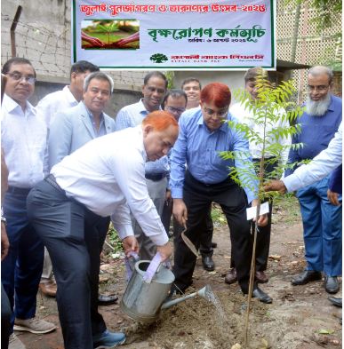 তারুণ্যের উৎসব উপলক্ষে রূপালী ব্যাংকে বৃক্ষরোপণ কর্মসূচি