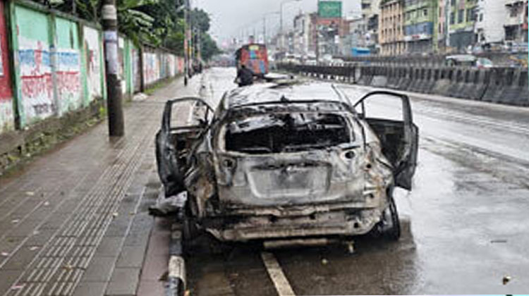  মহাখালী ফ্লাইওভারে দুর্ঘটনায় দুই ব্যবসায়ীর নিহত 