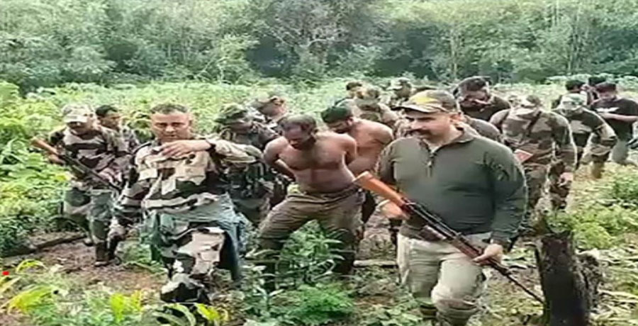 ভারতে আটক ৫ বাংলাদেশি, নিজেদের আ. লীগ কর্মী ও পুলিশ সদস্য দাবি