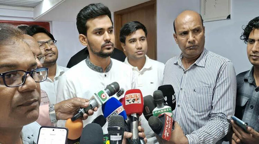  গুলশানে চাঁদাবাজির অভিযোগ উদ্দেশ্য প্রণোদিত: আসিফ মাহমুদ