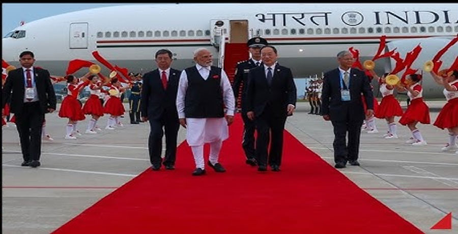 চীনে মোদিকে লাল গালিচায় উষ্ণ অভ্যর্থনা