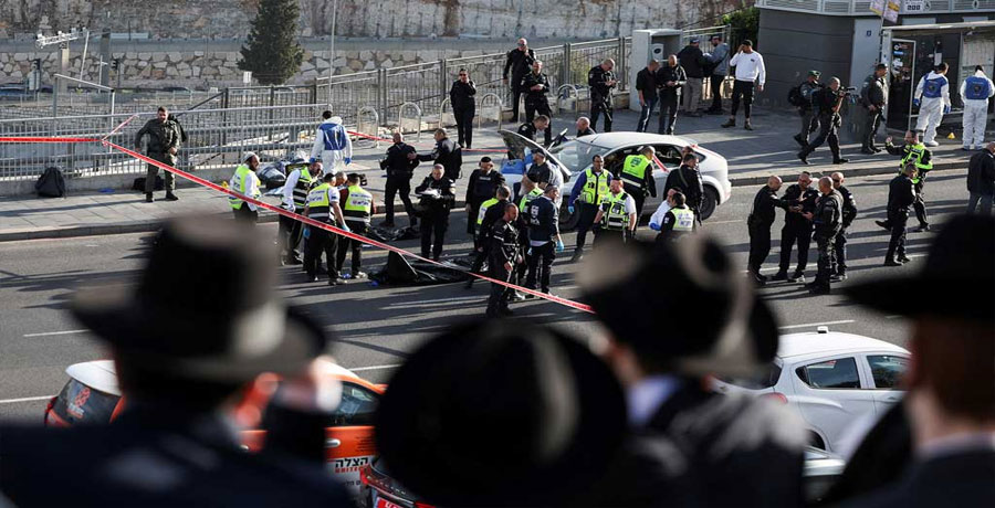 জেরুজালেমে বন্দুকধারীদের সাথে গোলাগুলি, নিহত ৫