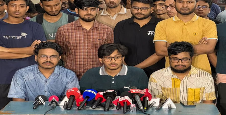 কারিগরি শিক্ষার্থীদের অবরোধে ‘ষড়যন্ত্র’ দেখছে প্রকৌশল শিক্ষার্থীরা