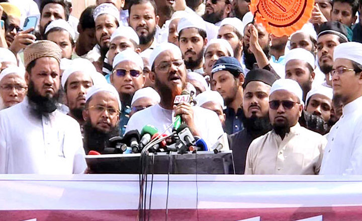  প্রধান উপদেষ্টা নিরপেক্ষতা হারিয়ে একটি দলের দিকে ঝুঁকেছেন : ফয়জুল করীম