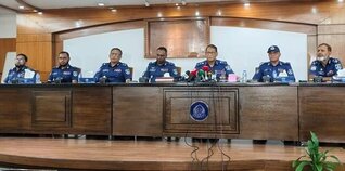  দুর্গাপূজায় ৪৯ ঘটনায় ১৫ মামলায় গ্রেফতার ১৯ : আইজিপি