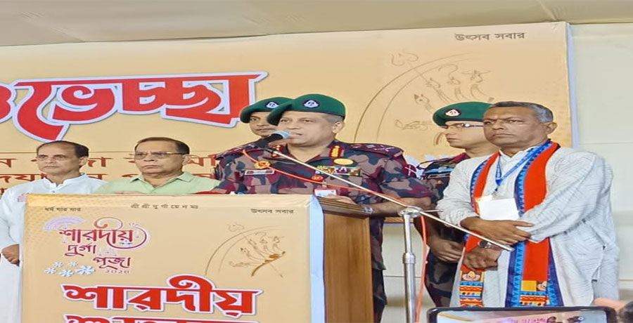 রাজধানীর ঢাকেশ্বরী ও রমনা কালী মন্দির পরিদর্শন করলেন বিজিবি মহাপরিচালক