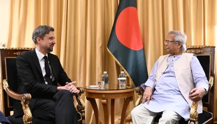 রোমে প্রধান উপদেষ্টার সঙ্গে সাক্ষাৎ করেছেন আইএফএডি প্রেসিডেন্ট