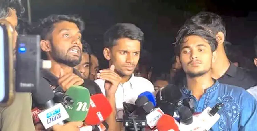 সাত কলেজের শিক্ষার্থীরা আন্দোলন আপাতত স্থগিত