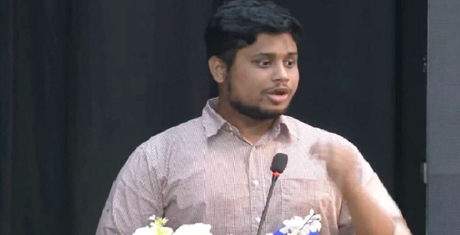 বিমান মাইলস্টোনে না পড়ে সচিবালয়ে পড়া উচিত ছিল: হাসনাত