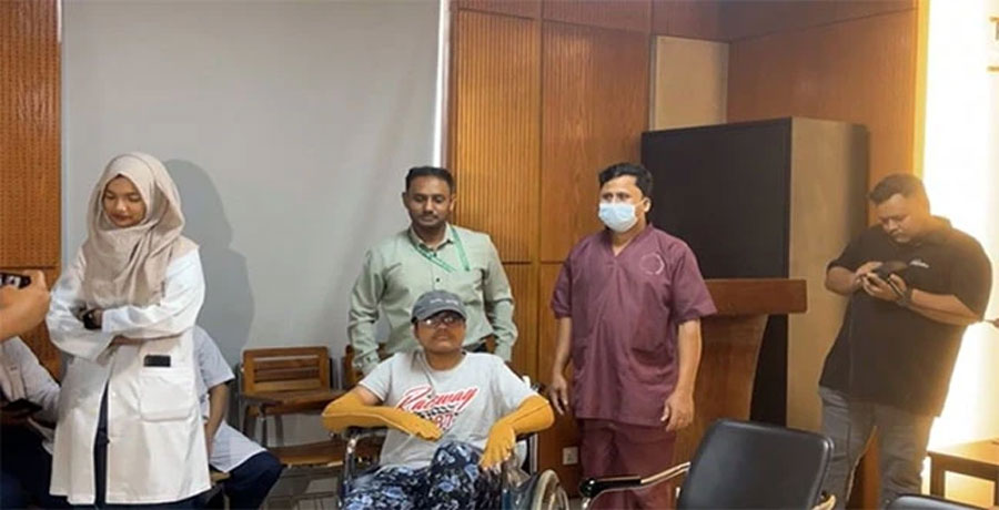 ৯৭ দিন হাসপাতাল, ৩৬ অপারেশনের পর বাড়ি ফিরল মাইলস্টোনের ছাত্র