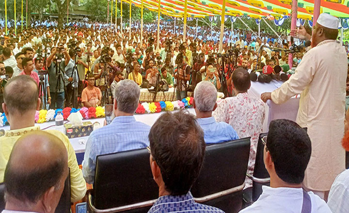 স্বাধীনতার পর সবাই হিন্দুদের ব্যবহার করে নিজেদের উন্নয়ন করেছে: গোলাম পরওয়ার