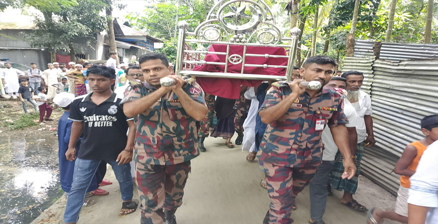 বিজিবি সৈনিক আকতার হোসেনের আত্মত্যাগ সামরিক মর্যাদায় দাফন সম্পন্ন