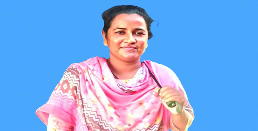 ঢাকায় বসেই স্কুলে হাজিরা, ক্লাস নেন স্নাতক শিক্ষার্থী