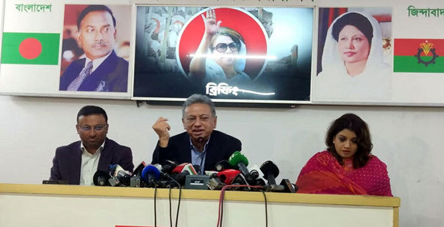 সনদের বাইরে পদক্ষেপের জন্য দায়ভার নিচ্ছে না বিএনপি: আমীর খসরু