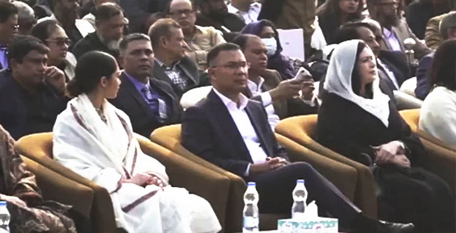 খালেদা জিয়ার স্মরণে শোকসভা, সপরিবারে উপস্থিত তারেক রহমান